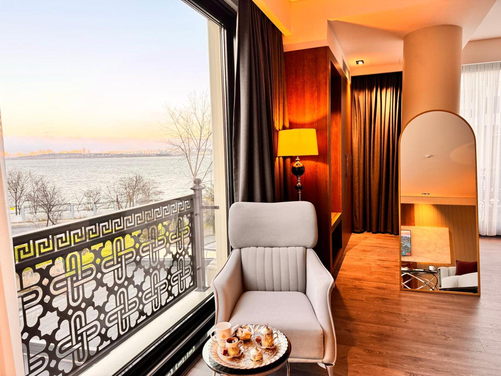 Ezkar Bathonea Art Istanbul Hotel Екстер'єр фото